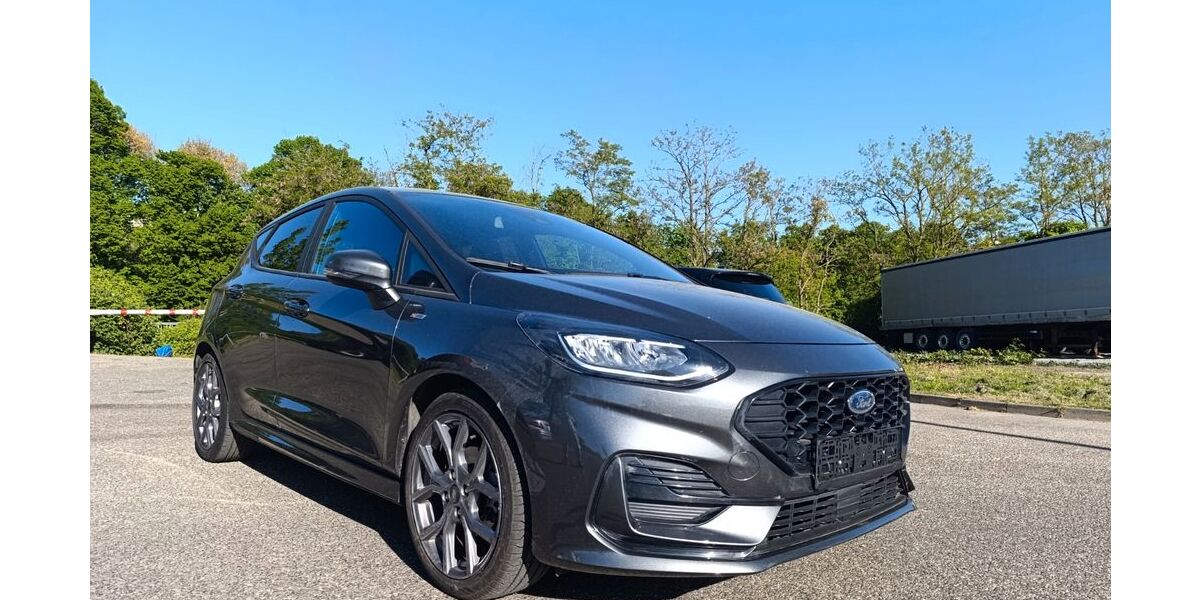Ford Fiesta 34.000 km 13.899 &euro; Heilbronn 74080