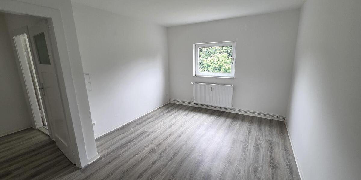 Helle 3-Zimmer-Dachgeschosswohnung mit Sichtbalken in Chemnitz-Hilbersdorf! 3 zimmer