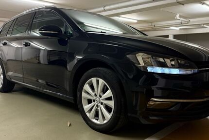 VW Golf 139.000 km 10.900 &euro; Miltenberg 63897