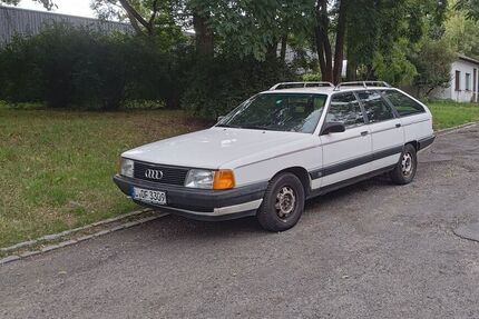 Audi 100