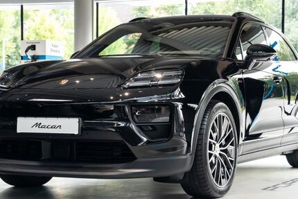 Porsche Macan 3.900 km 97.900 € Hamburg 22523
