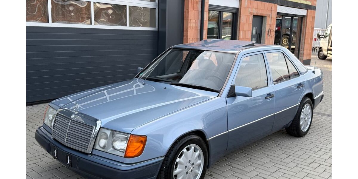 Mercedes-Benz E 200 148.000 km 3.900 &euro; Breitenworbis 37339
