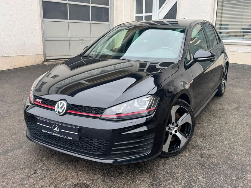 VW Golf 57.900 km 20.900 € Willmering 93497
