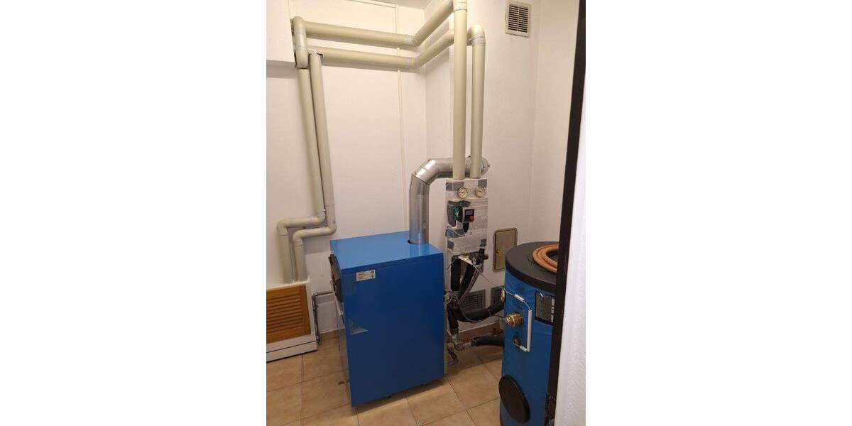 Zwei Häuser auf einem Grundstück – Vielseitigkeit, Platz und Potenzial - Doppelhaushälfte Pößneck | Angebot:25475150