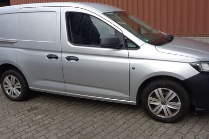 VW Caddy 181.075 km 13.900 &euro; Hamburg 22399