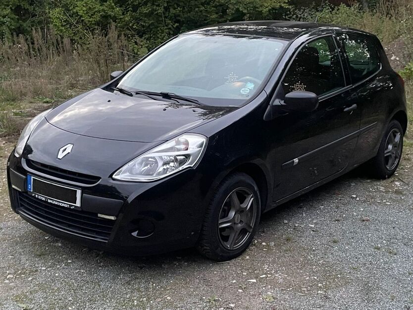 Renault Clio 47.000 km 4.750 € Neumünster 24537