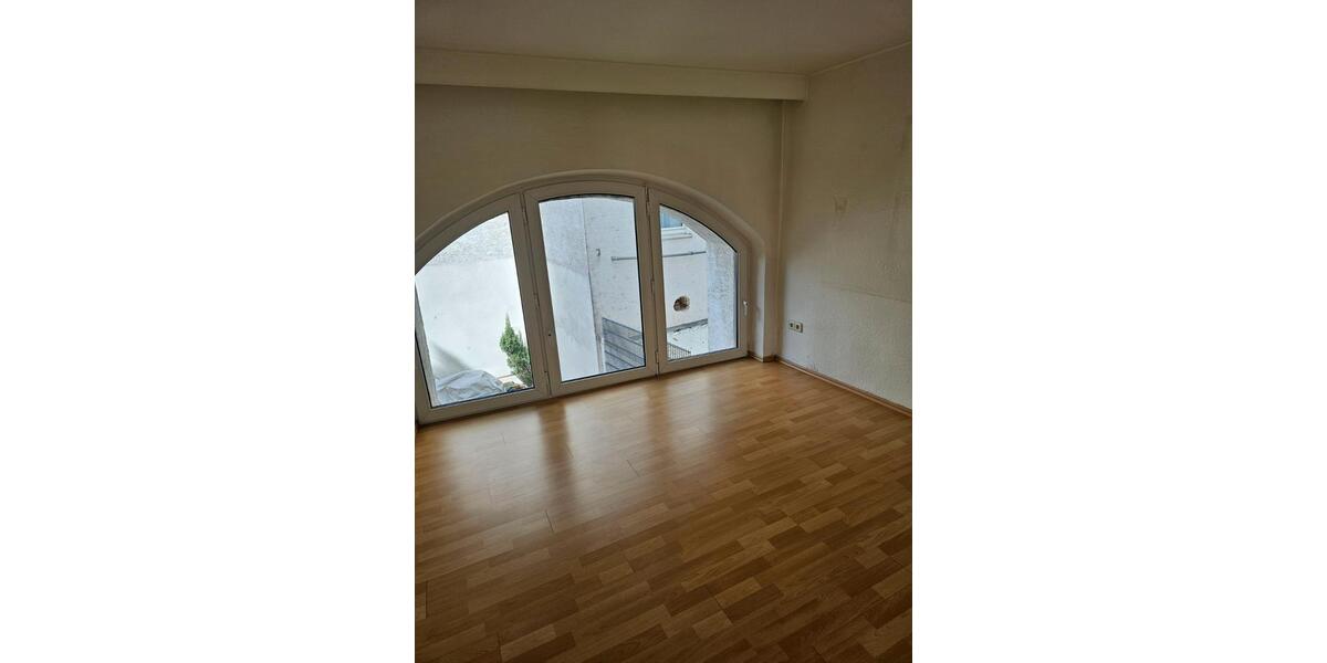 Etagenwohnung Bingen am Rhein - 3 Zimmer, 67 m&sup2;, 737&euro; | Angebot:26424468
