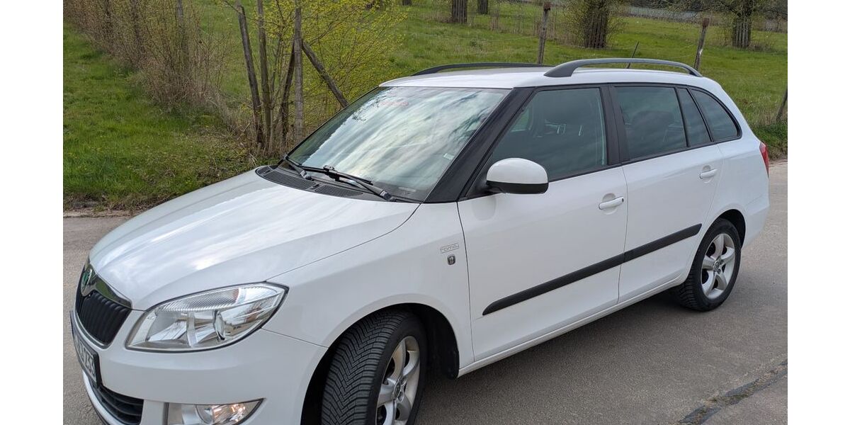 Skoda Fabia 121.320 km 4.999 &euro; Lösnich 54492