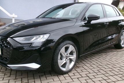 Audi A3 9.160 km 28.100 &euro; Michelfeld 91275
