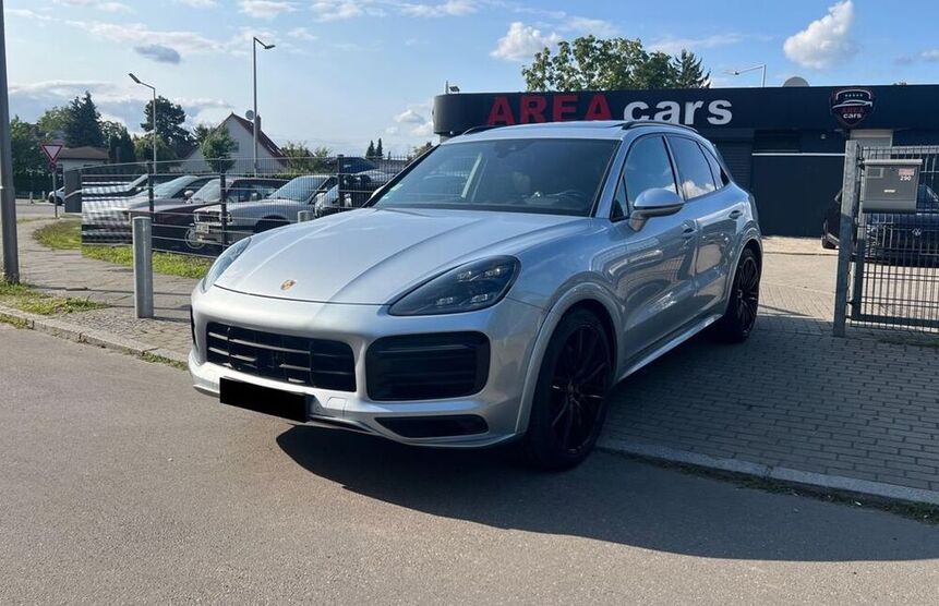 Cayenne