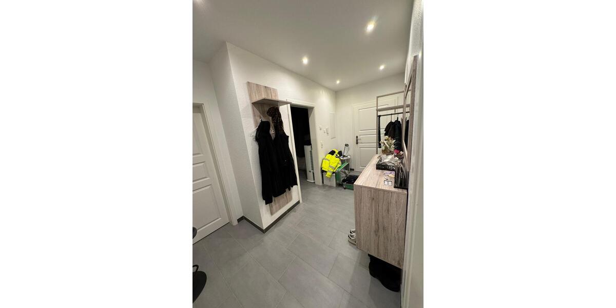 Etagenwohnung Bad Liebenstein - 4 Zimmer, 100 m&sup2;, 1.050&euro; | Angebot:25340222