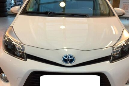 Toyota Yaris 29.000 km 11.990 &euro; Oberwinter 53424