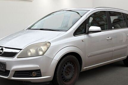 Opel Zafira 198.567 km 1.499 € Berlin 12681