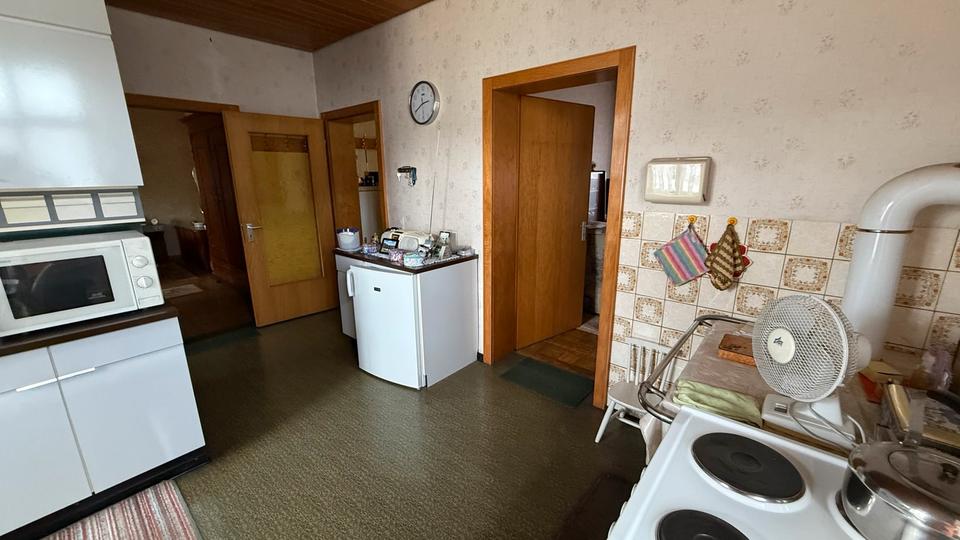 Einfamilienhaus Blieskastel - 6 Zimmer, 145 m&sup2;, 119.000&euro; | Angebot:27092515