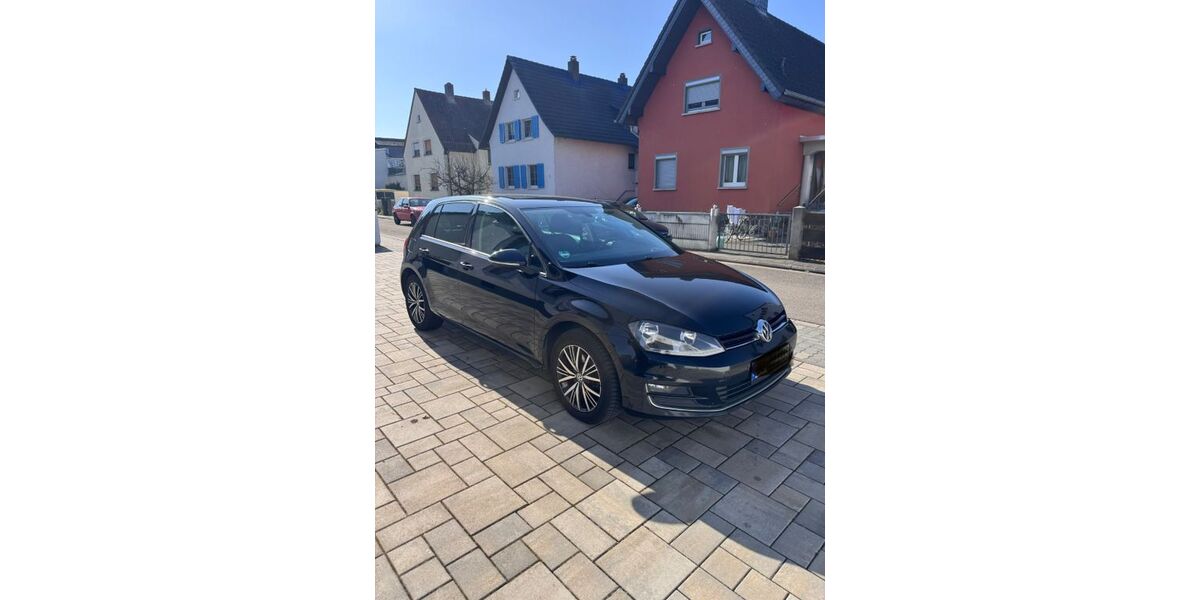 VW Golf 328.000 km 7.300 &euro; Hanau 63452