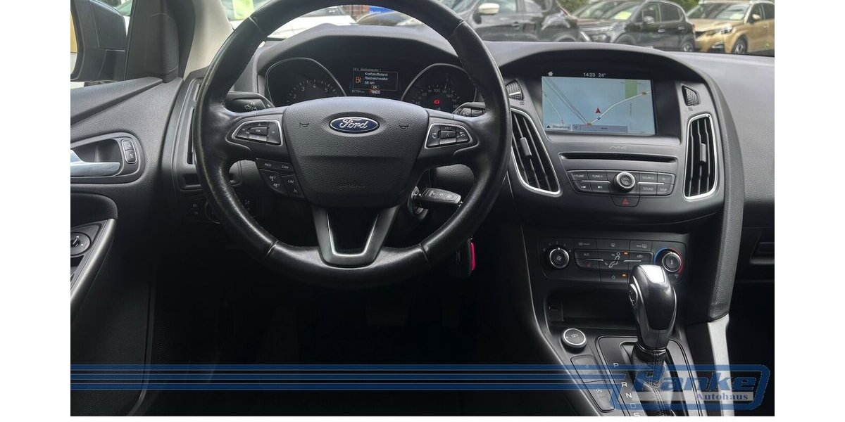 Ford Focus Business*Automatik*Tempo*Navi*SHZ*LED-T* 87.794 km 10.890 &euro; Berlin 13187