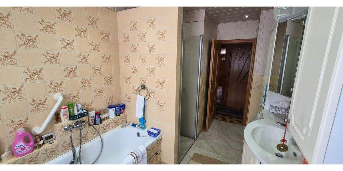 Viel Platz für Ihre Ideen - 2 Häuser * Bürohaus * Ladengeschäft * Wirtschaftsgebäude * 4 Garagen * Wald uvm. - Mehrfamilienhaus, Wohnhaus Arendsee (Altmark) Fleetmark | Angebot:25536497