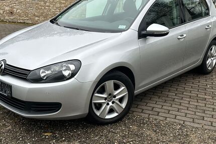 VW Golf 136.800 km 5.800 &euro; Bingen 55411