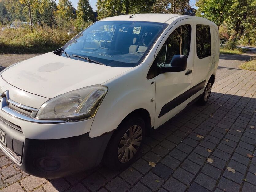 Citroen Berlingo 207.000 km 2.800 € Hiddenhausen 32120