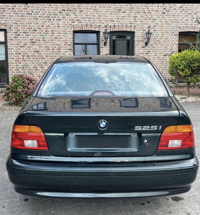 BMW 525 264.374 km 2.500 € Dörpen 26892