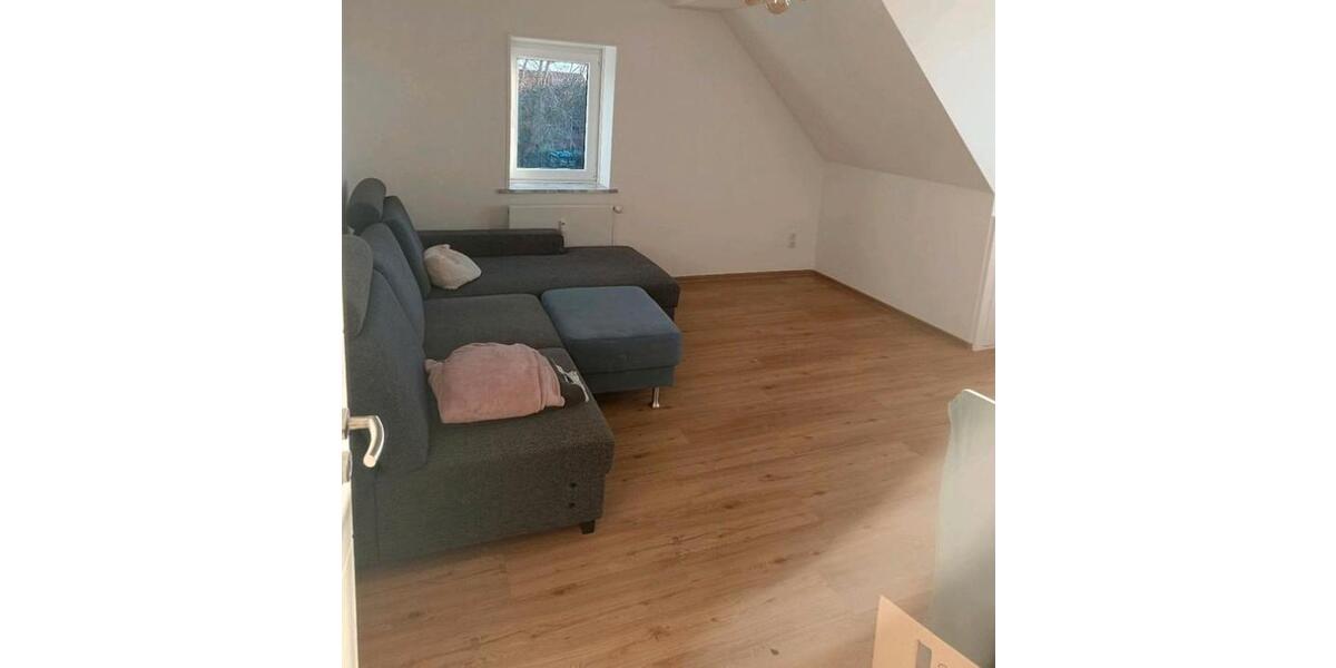 Dachgeschoßwohnung Braunschweig Wabe-Schunter-Beberbach - 3 Zimmer, 80 m&sup2;, 680&euro; | Angebot:25427725