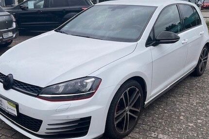 VW Golf