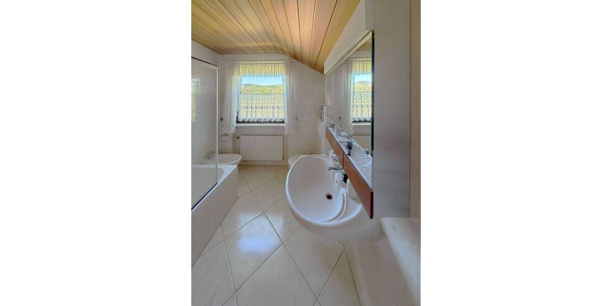 Einfamilienhaus Baunatal Altenritte - 7 Zimmer, 191 m&sup2;, 450.000&euro; | Angebot:26388889