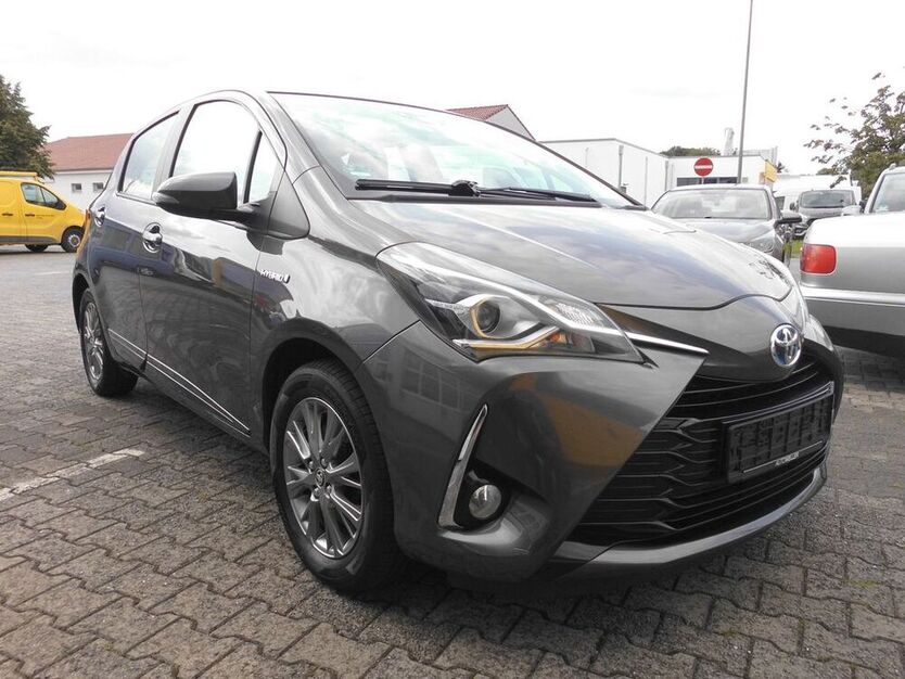 Yaris