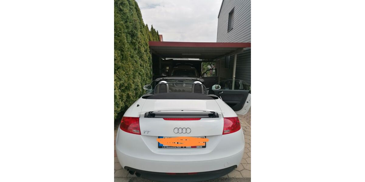 Audi TT 83.400 km 10.900 &euro; Bachhagel / Oberbechingen 89429