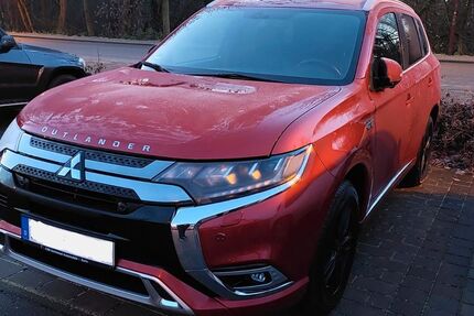 Mitsubishi Plug-in Hybrid Outlander 46.450 km 23.900 &euro; Neuenhagen 15366