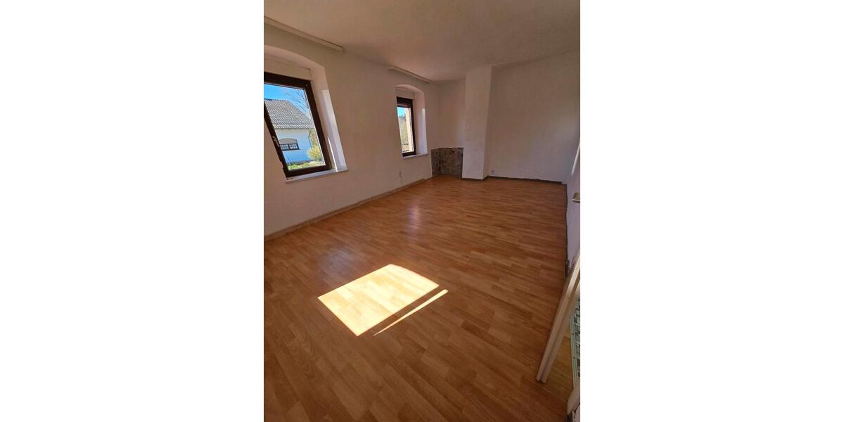 Erdgeschoßwohnung Nonnweiler - 4 Zimmer, 80 m&sup2;, 920&euro; | Angebot:26059610