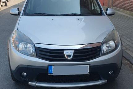 Dacia Sandero 160.250 km 2.450 &euro; Düsseldorf 40227