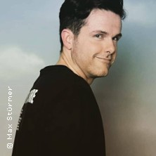 Christian Elias Korber - Dunkelrot 13.05.2026 Bürgerhaus Stollwerck