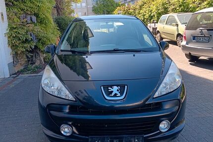 Peugeot 207 51.000 km 2.999 &euro; Düsseldorf 40233