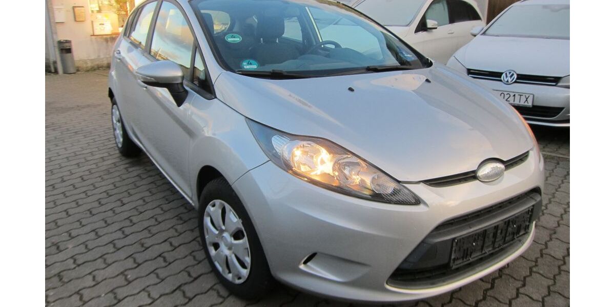 Ford Fiesta 67.000 km 5.980 &euro; Hamburg 22147