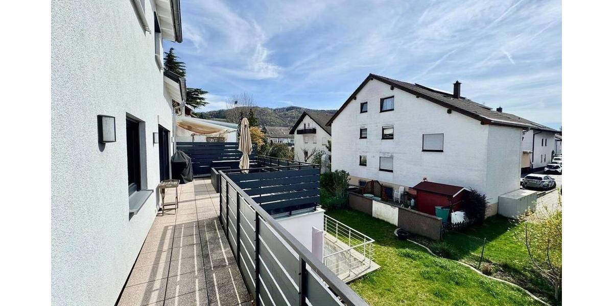 Doppelhaushälfte Schriesheim - 5 Zimmer, 197 m&sup2;, 2.300&euro; | Angebot:26066584