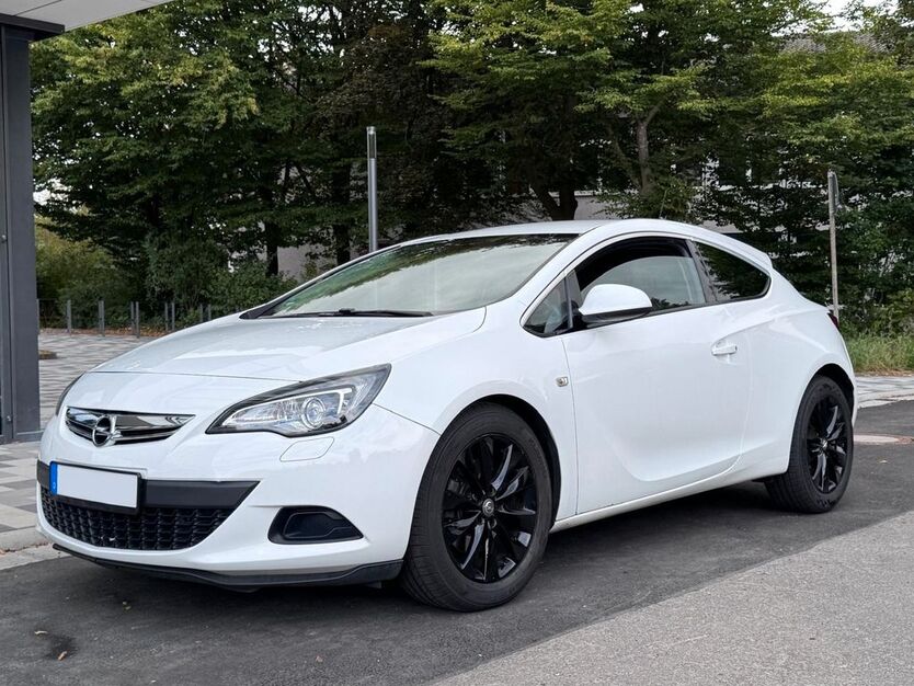 Opel Astra 148.000 km 5.900 € Marburg 35039