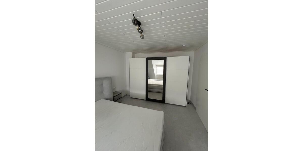 Dachgeschoßwohnung Velbert - 2 Zimmer, 46 m&sup2;, 109.999&euro; | Angebot:24559750