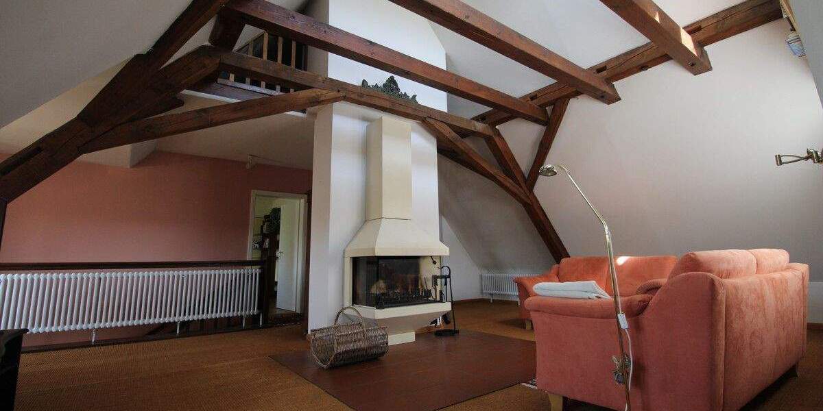 Etagenwohnung Gallmersgarten - 9 Zimmer, 286 m&sup2;, 249.000&euro; | Angebot:25677589