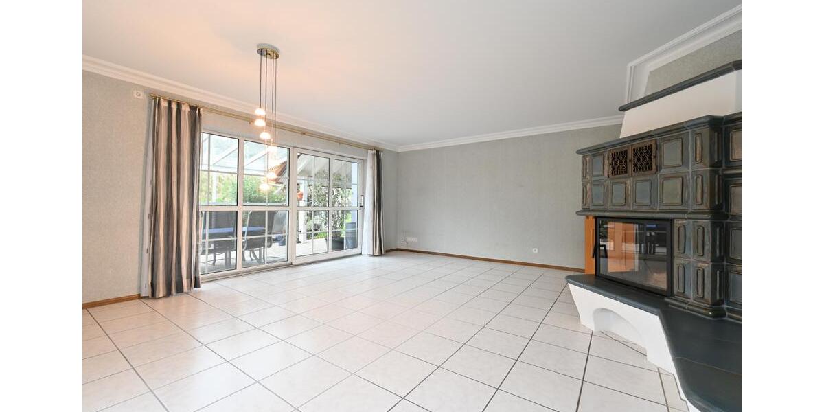 Maisonettenwohnung Emmendingen - 6.5 Zimmer, 224 m&sup2;, 2.480&euro; | Angebot:26066448