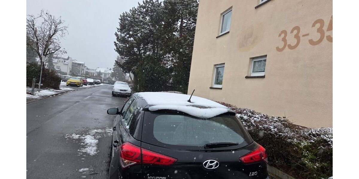 Hyundai i20 122.000 km 6.299 &euro; Heusenstamm 63150