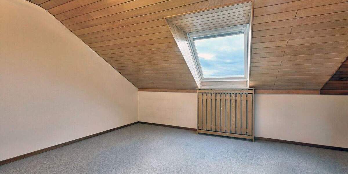 Reihenmittelhaus Mülheim an der Ruhr Heißen-Fulerum - 5 Zimmer, 125 m&sup2;, 300.000&euro; | Angebot:24990522