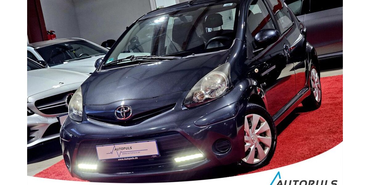 Toyota Aygo (X) 45.882 km 4.999 &euro; Wörth am Rhein 76744