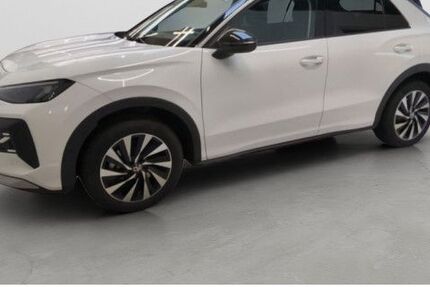VW T-Roc 5.256 km 28.990 &euro; Lemgo 32657