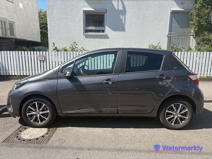 Yaris