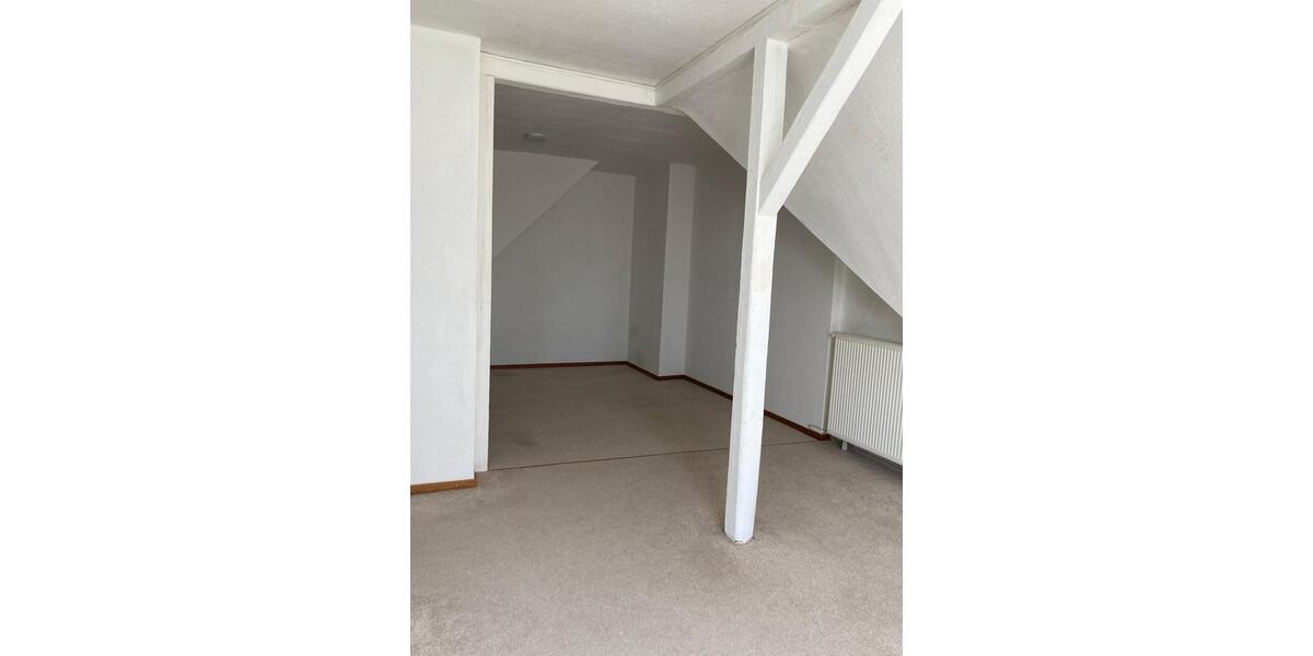 Etagenwohnung Haselbachtal - 2 Zimmer, 70 m&sup2;, 490&euro; | Angebot:26089876