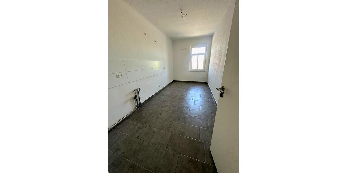 Erdgeschoßwohnung Dresden Cotta - 3 Zimmer, 79 m&sup2;, 647&euro; | Angebot:26300848