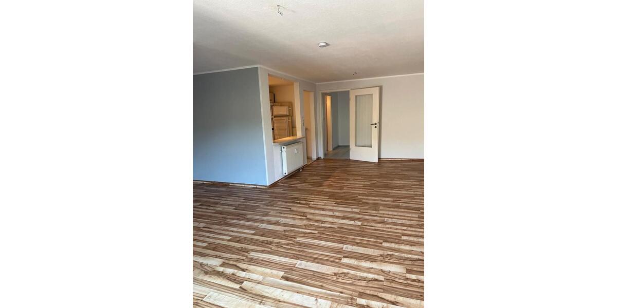 Dachgeschoßwohnung Luhden - 2 Zimmer, 53 m&sup2;, 89.000&euro; | Angebot:26414667