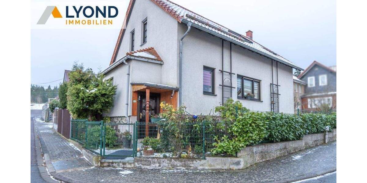 Einfamilienhaus Frankenhain Frankenhain - 4 Zimmer, 138 m&sup2;, 185.000&euro; | Angebot:24137402