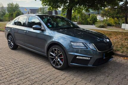 Skoda Octavia 92.000 km 22.999 &euro; Schramberg 78713